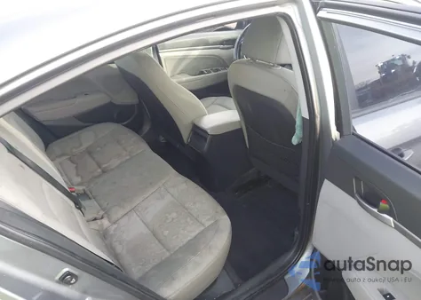 2017 Hyundai Elantra Se из США, поврежденный, VIN KMHD84LFXHU154765